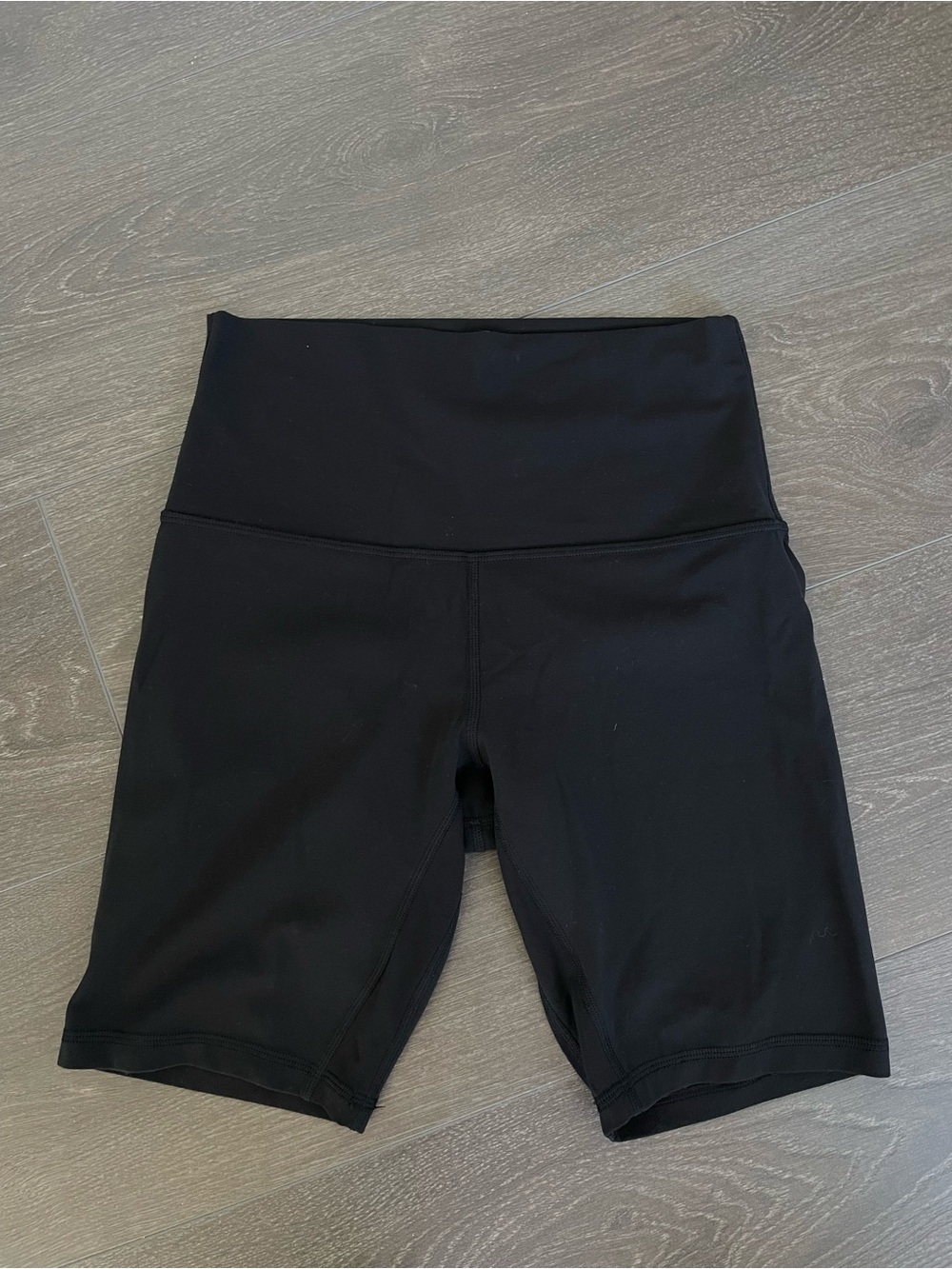 lululemon align shorts